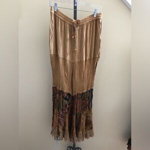 Young Threads Bohemian Tan Floral Women's Pants L